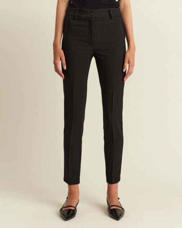 Forel Mαύρο Παντελόνι σε΄Ισια Γραμμή