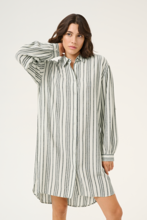 Kaffe KAmilia Λινό Πουκάμισο Μακρύ Γκρί Ανοιχτό με Μαύρες Ρίγες - Image 4