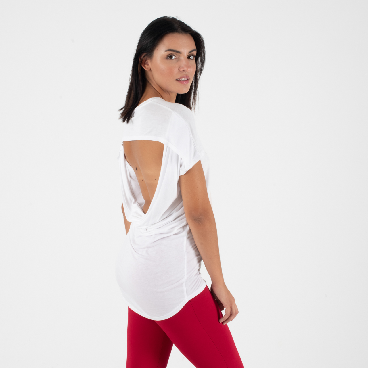 Relish Άσπρη Μπλούζα με κόκκινο τύπωμα μπροστά και ανοιχτή πλάτη - Image 3