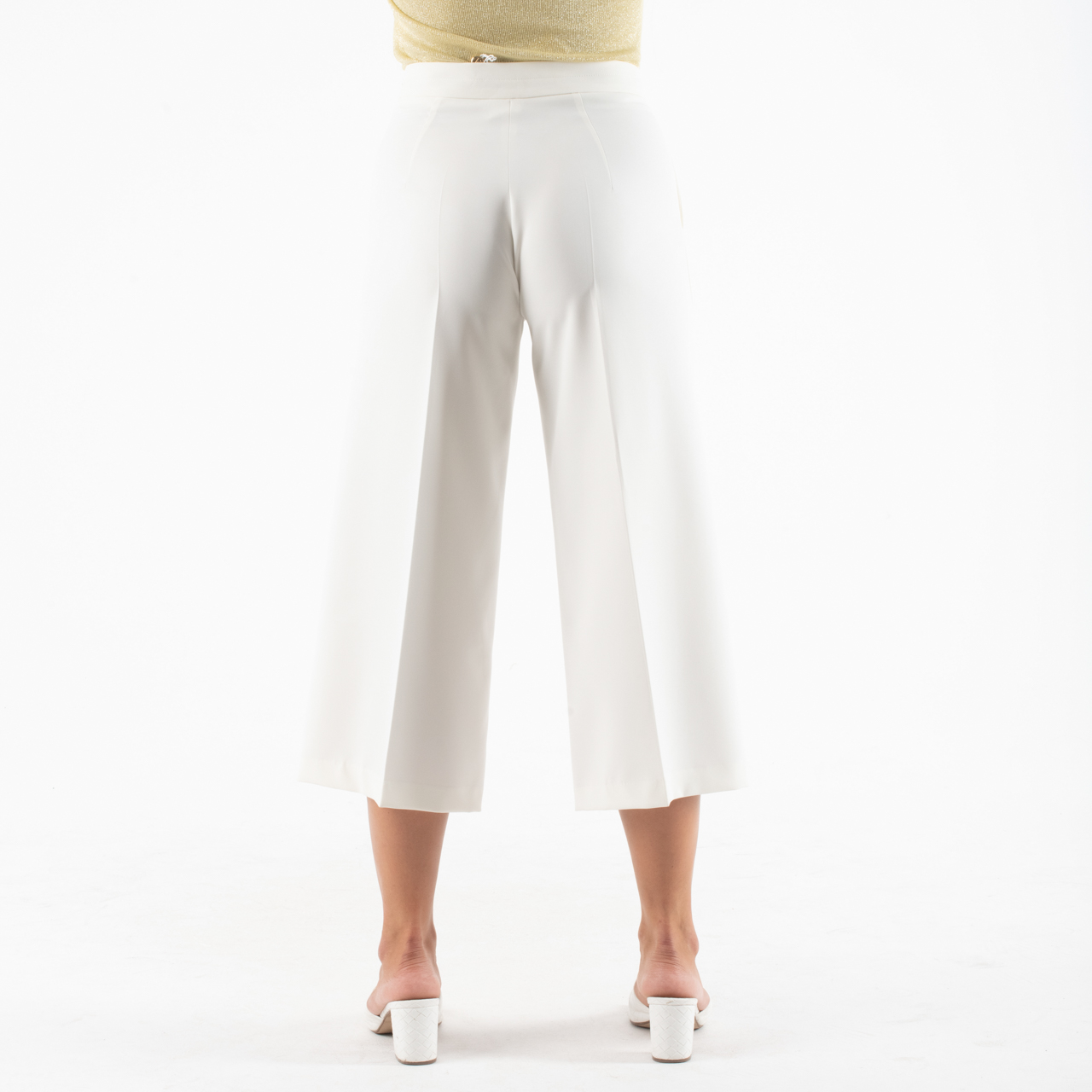 Relish Άσπρο Κάπρι Παντελόνι - Image 2