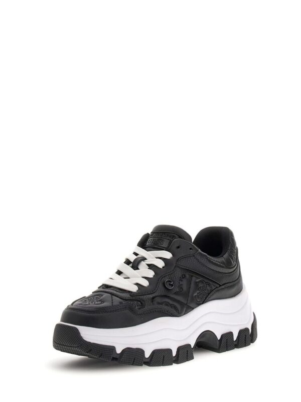 Guess Γυναικεία Chunky Sneakers Μαύρα