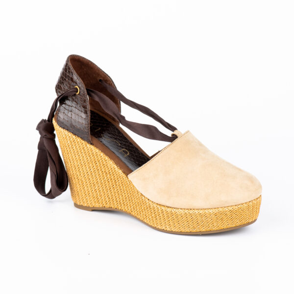 Inuovo Μπεζ-Καφέ Εσπαντρίγιες