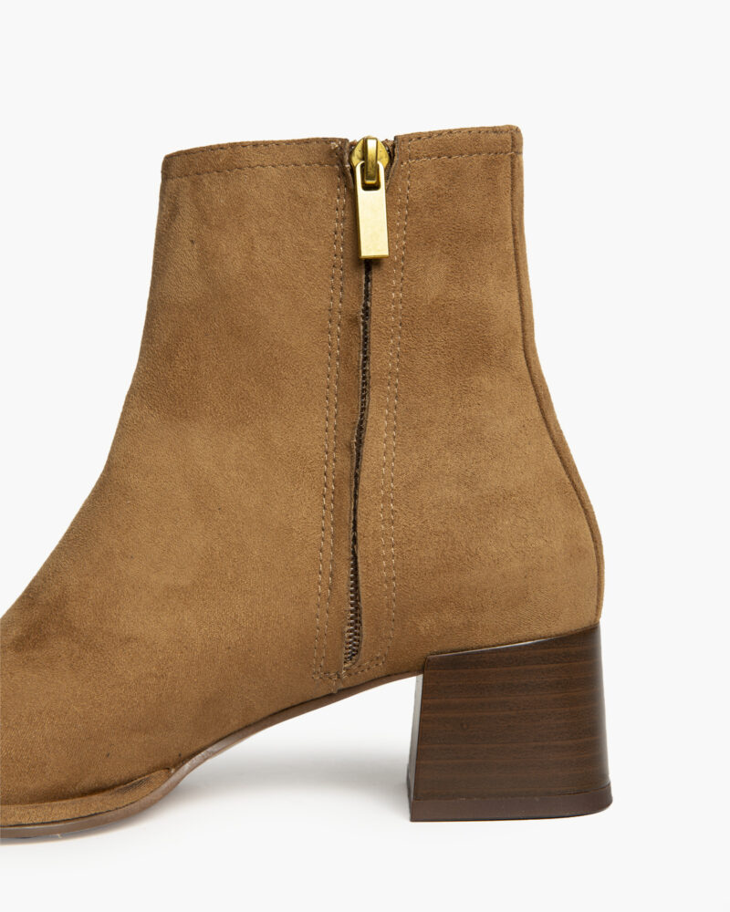 Corina Eco Leather Μπεζ Κάμελ Μποτάκι με τετράγωνο ξύλινο τακούνι - Image 2