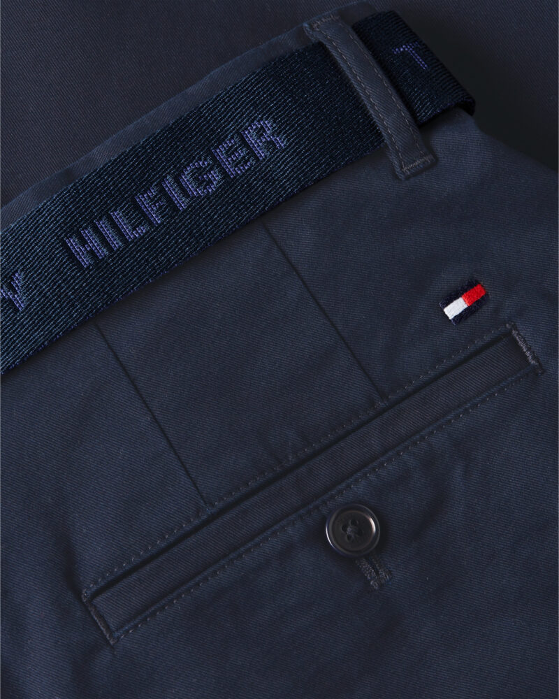 TOMMY HILFIGER Μπλε Σκούρα Βερμούδα με Ζώνη - Image 3
