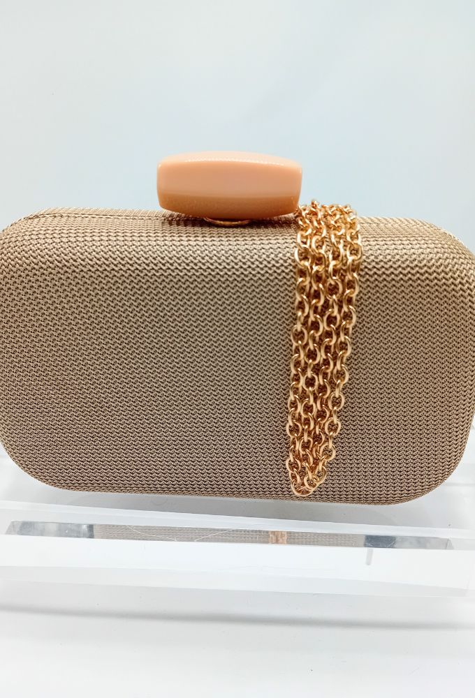 4QUEENS Τσαντάκι Clutch από Ύφασμα με Ιδιαίτερο Κούμπωμα από Ρητίνη Μπεζ/Χρυσό - Image 6