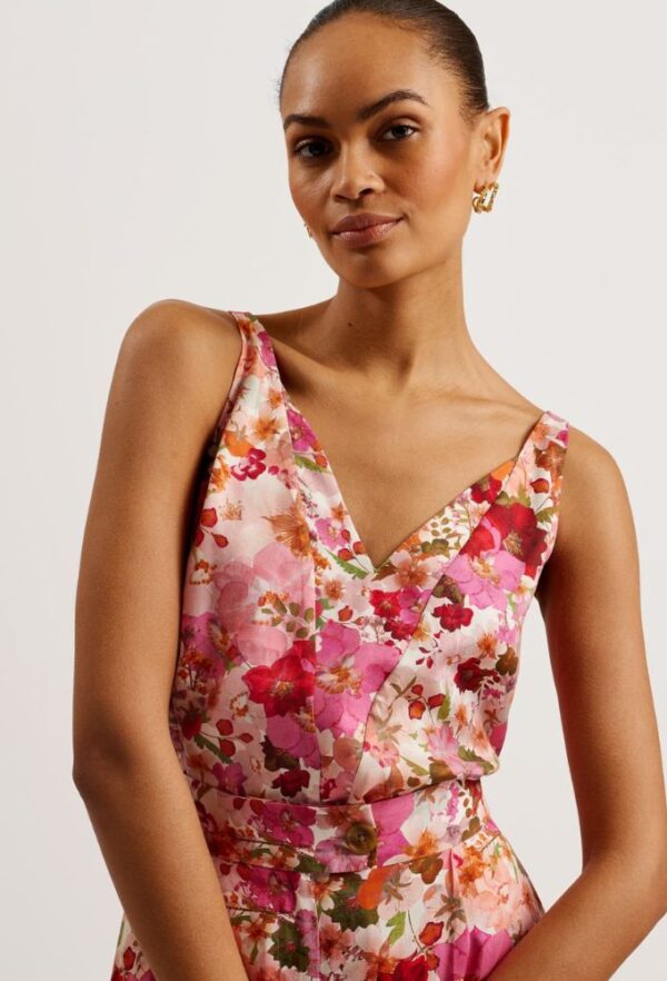 Ted Baker Sorapia Floral Ροζ Τοπ με V Λαιμόκοψη