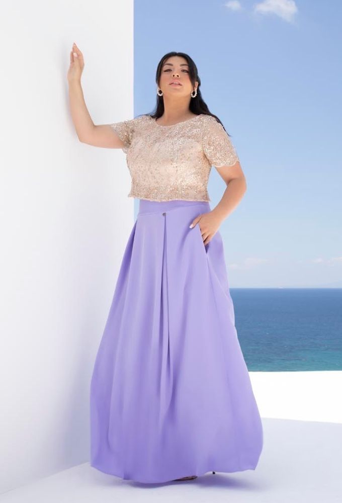 Just Perfect Plus Size Μπεζ/Χρυσό Γυναικείο Τοπ με Λαιμόκοψη - Image 4