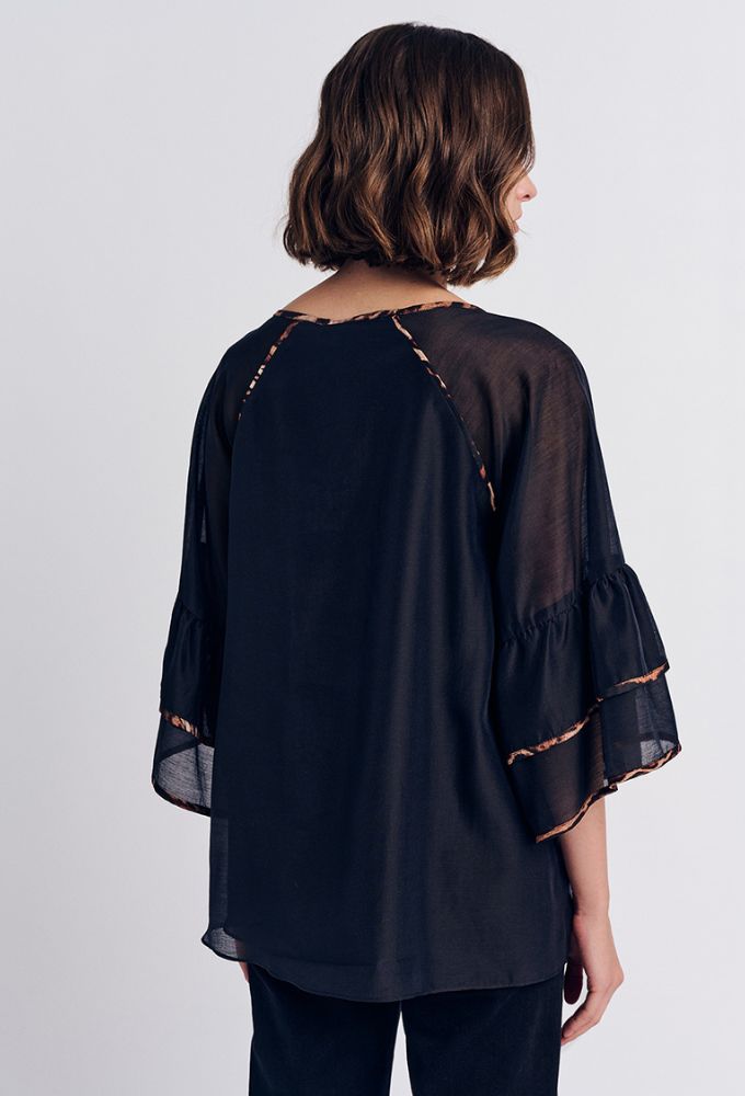 Forel Μπλούζα Mαύρη με Βολάν στα Μανίκια - Image 2