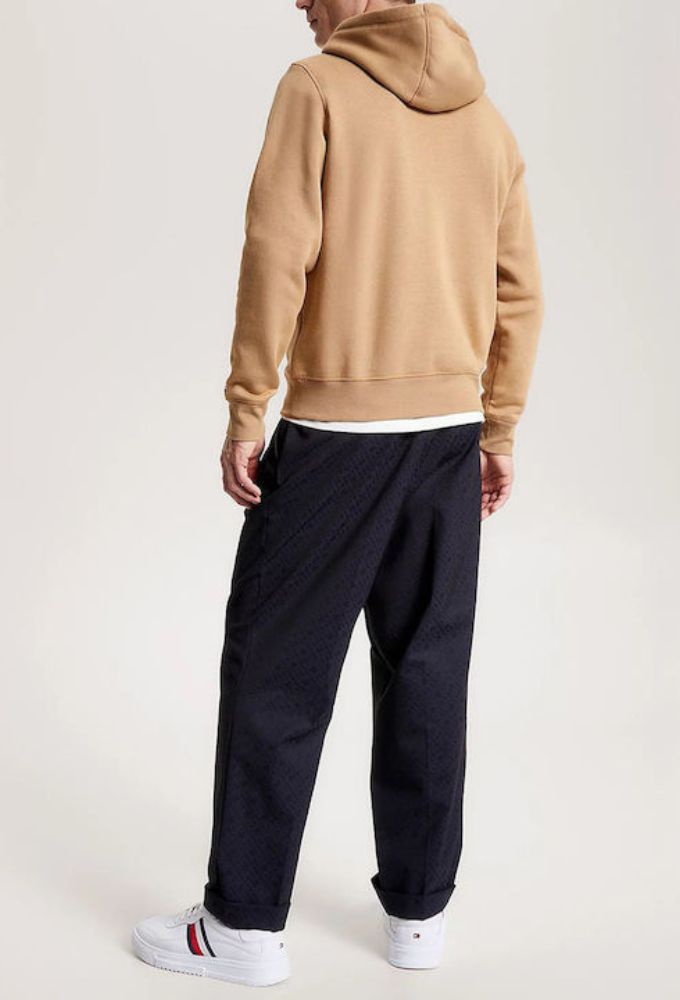 Tommy Hilfiger Ανδρικό Φούτερ με Κουκούλα και Τσέπες Μπεζ - Image 4