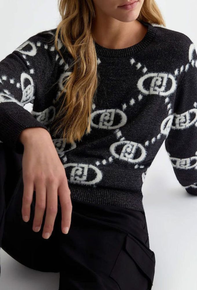 Liu Jo Γυναικεία Μπλούζα Πλεκτή Μαύρη Μεταλιζέ με Άσπρο Λογότυπο - Image 6