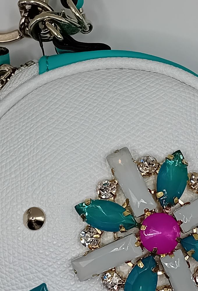 Guess Μπρελόκ Άσπρο με Πετρόλ και Πέτρες Διακοσμητικές - Image 2